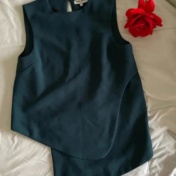 Opening Ceremony asymmetrical top - Picture 4 of 9